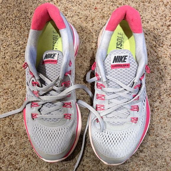 Nike women’s lunarglide4 size 8 athletic shoes in excellent condition - Picture 2 of 5